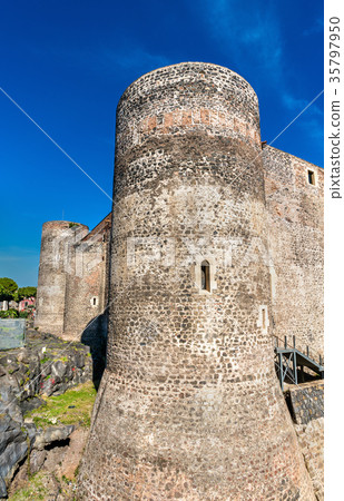 Castello Ursino, a medieval castle in Catania 35797950