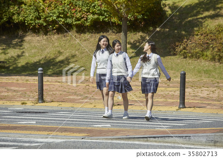 Friends, high school students, fun Friends, high school students, fun 35802713