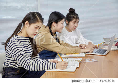 Friends, high school, learning 35803010