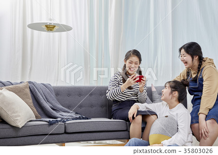 朋友，高中生，拍照手機 35803026