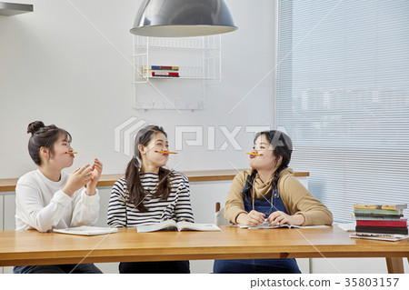 朋友,高中,學習 朋友,高中,學習 35803157