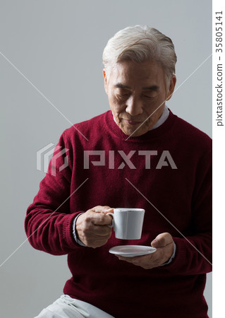 韓國人，老年人，老年人喝咖啡，休閒 35805141