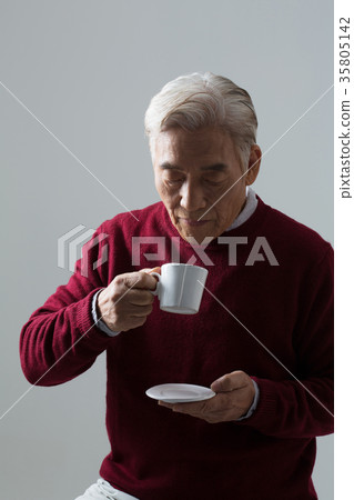 韓國人，老年人，老年人喝咖啡，休閒 35805142