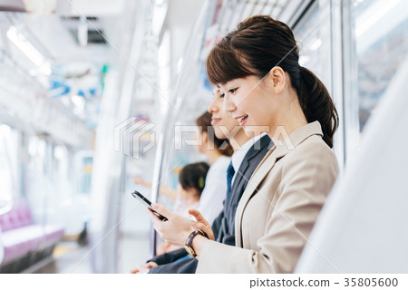 Business Woman Train photography cooperation-Keio Electric Railway Co., Ltd. 35805600