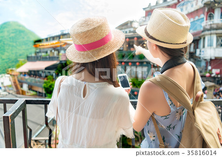 girls visiting famous attractions of Jiufen Taiwan girls visiting famous attractions of Jiufen Taiwan 35816014