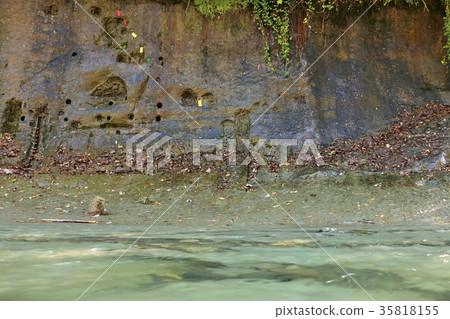 Yoro River and Chibian 35818155