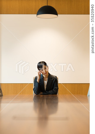 職業女性 35820940