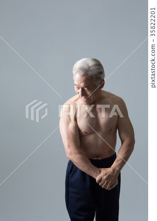 Elderly, healthy senior Elderly, healthy senior 35822201