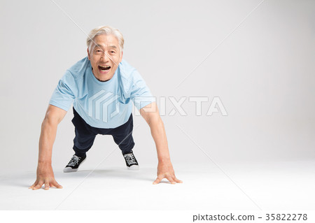Elderly, healthy senior Elderly, healthy senior 35822278