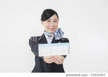CA機艙服務員與機票 35822937