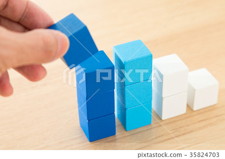 業務 35824703