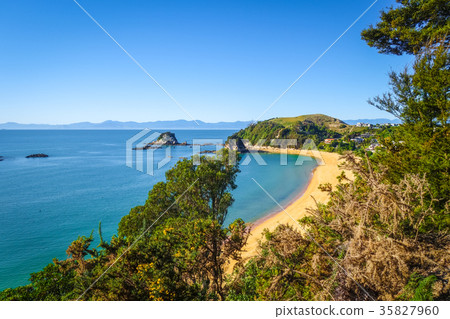 Abel Tasman National Park, New Zealand Abel Tasman National Park, New Zealand 35827960