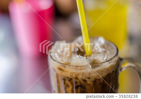 Ice coffee, refreshment cold drink 35828238