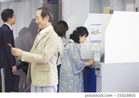 Bank ATM Senior Man Bank ATM Senior Man 35828605