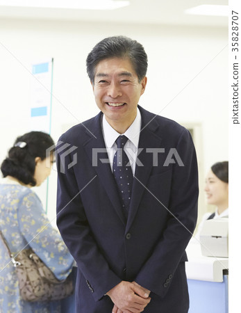 銀行信息員 35828707