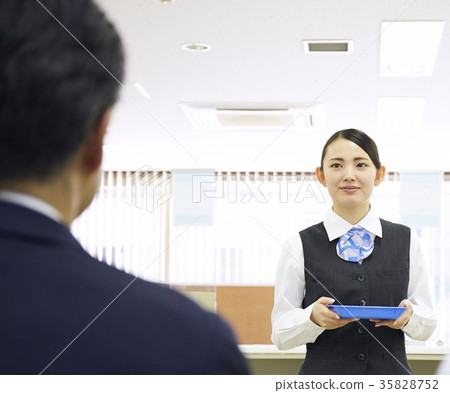 Bank worker 35828752