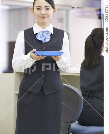 Bank worker 35828753