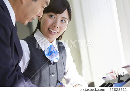 銀行信息員 35828811