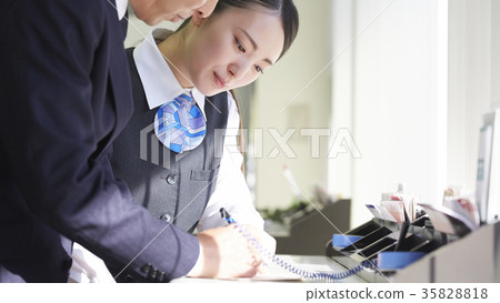 銀行信息員 35828818