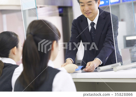 銀行窗口客戶 銀行窗口客戶 35828866