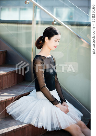 Ballerina Ballerina 35829166