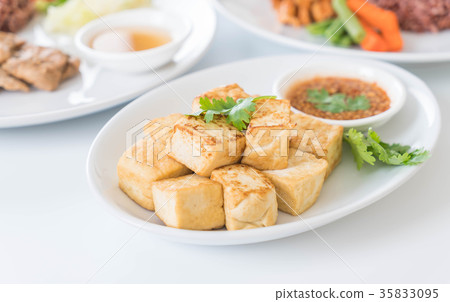 Fried Tofu 35833095