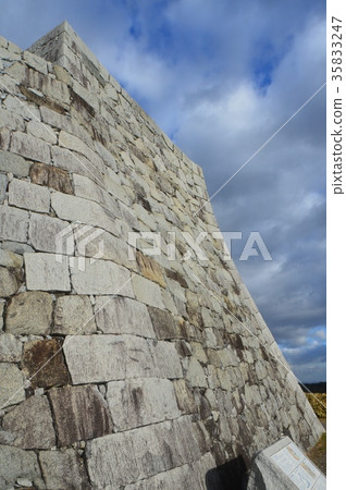 Ishigaki of Nihonmatsu Castle (in Gujo, Nihonmatsu City, Fukushima Prefecture) 35833247