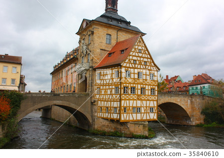 Old Town Hall in Bamberg Old Town Hall in Bamberg 35840610