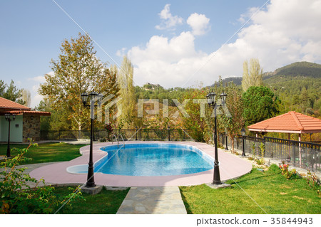 Swimming pool 35844943