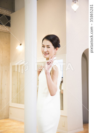 美女中年婦女 美女中年婦女 35865281