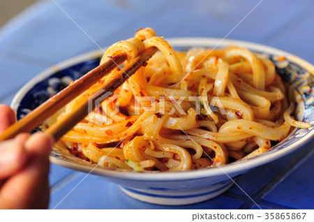 chinese food cold noodles with sesame sauce chinese food cold noodles with sesame sauce 35865867