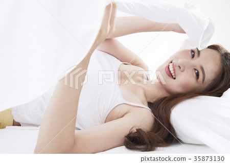 A refreshing morning A refreshing morning 35873130