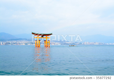 嚴島神社 35877292