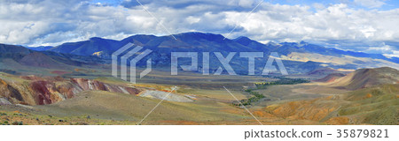 View on Altai mountain stream Kyzylchin , Siberia View on Altai mountain stream Kyzylchin , Siberia 35879821