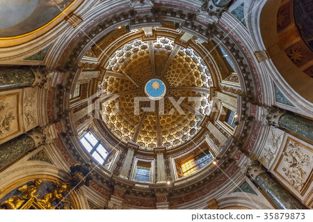 Ceiling of Siena Cathedral (Duomo di Siena), Italy 35879873