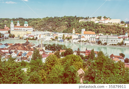 Passau city with Saint Stephen's cathedral 35879911