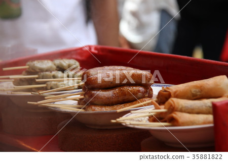 Chinatown 35881822