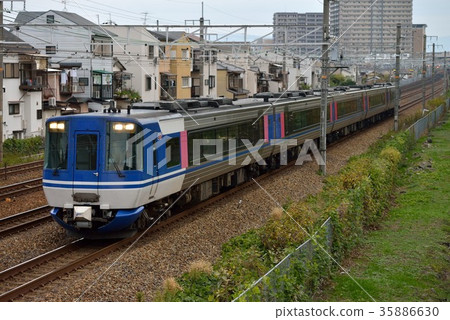 HOT 7000 series limited express super foil and 5 cars HOT 7000 series limited express super foil and 5 cars 35886630