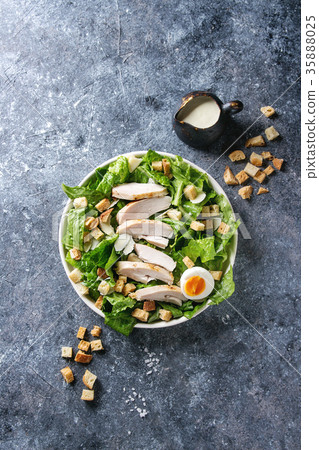 Classic Caesar salad Classic Caesar salad 35888025