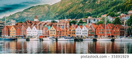 Bergen, Norway. View Of Historical Buildings 35891929