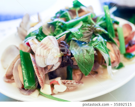 炒海瓜子 35892515