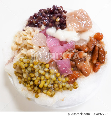 Assorted shaved ice 35892728