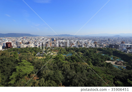 Autumn Takamatsu city, Kuribayashi park, Yajima seen from Shiunzan. 35906451