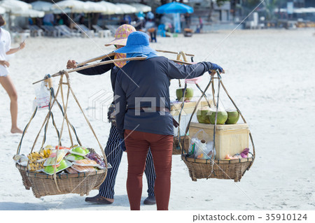 Beach Trader at Koh Samet, Thailand, Street food Beach Trader at Koh Samet, Thailand, Street food 35910124