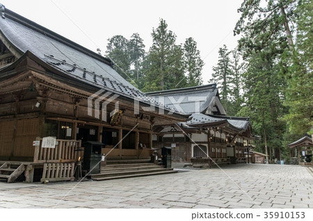 Konosan Okunoin hospital approach Konosan Okunoin hospital approach 35910153