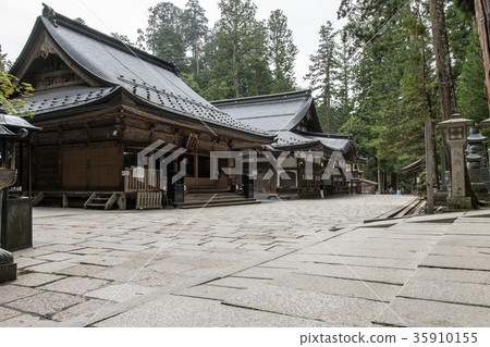 Konosan Okunoin hospital approach Konosan Okunoin hospital approach 35910155