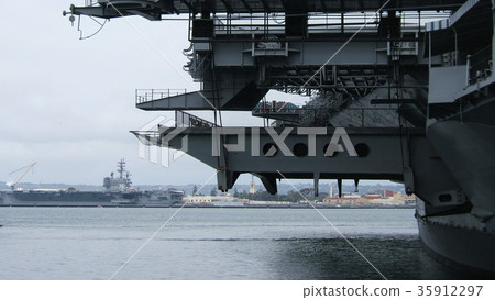 San Diego 11 San Diego 11 35912297