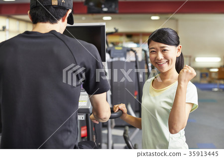 體育健身房 體育健身房 35913445