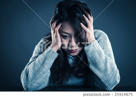 Women stress Women stress 35914875