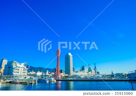 Kobe cityscape 35915060